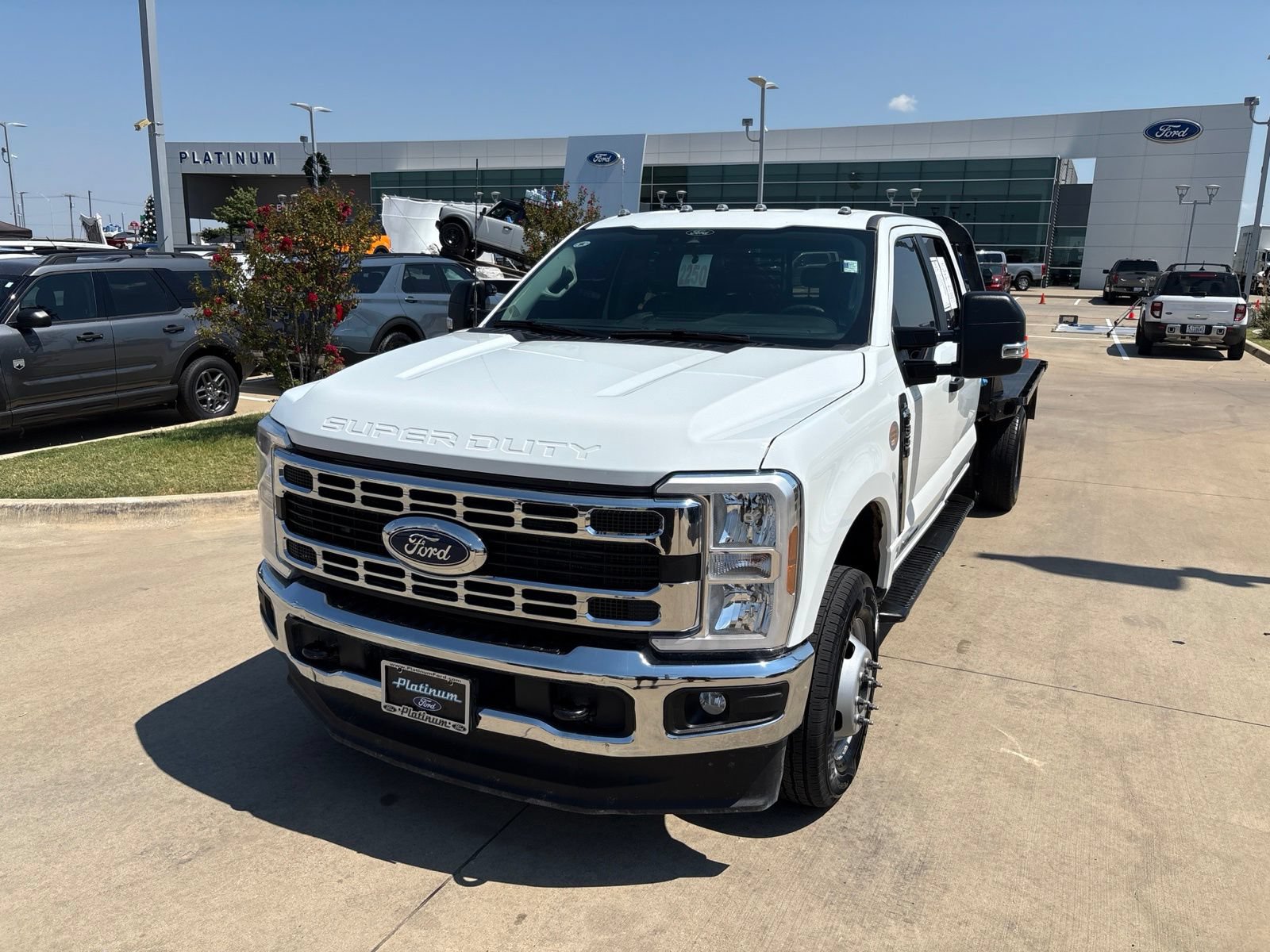 Used 2025 Ford F350 XL w/ XL Chrome Package AWD/4WD image 23