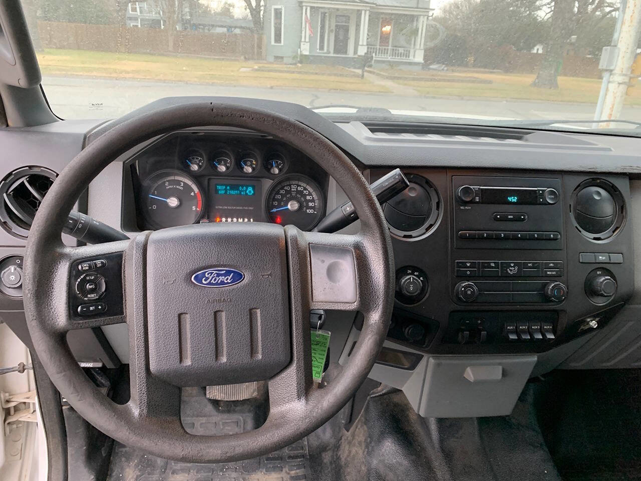 Used 2015 Ford F250 XL w/ Power Equipment Group AWD/4WD image 32