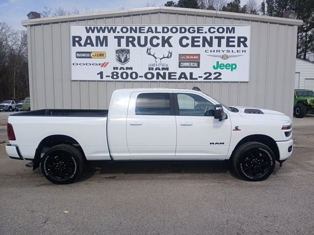 New 2026 RAM 2500 Laramie AWD/4WD image 2