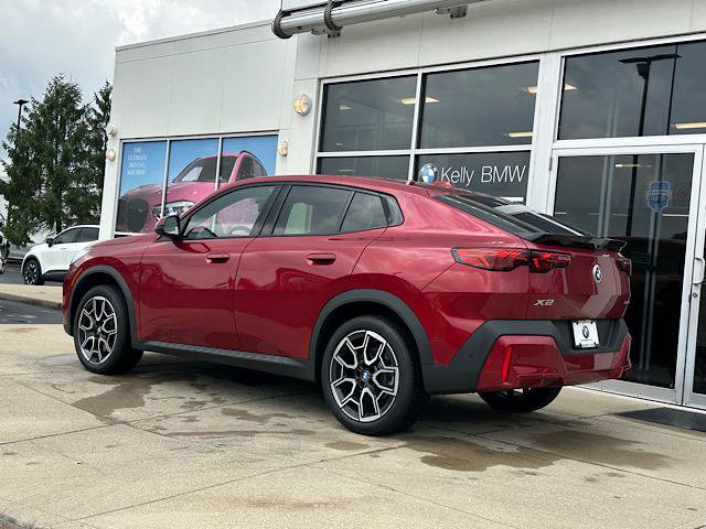 Used 2026 BMW X2 xDrive28i AWD/4WD image 6