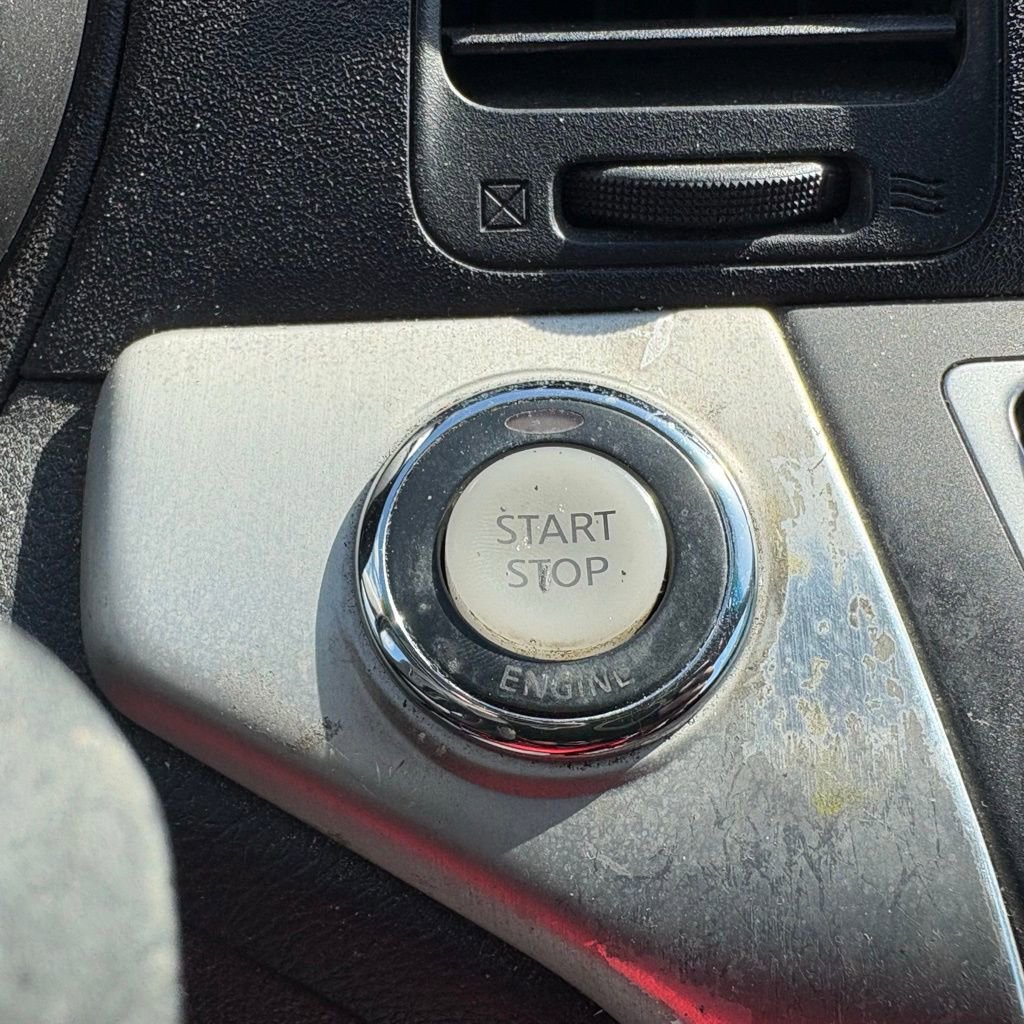 Used 2009 Nissan Murano SL w/ Technology Pkg FWD image 24