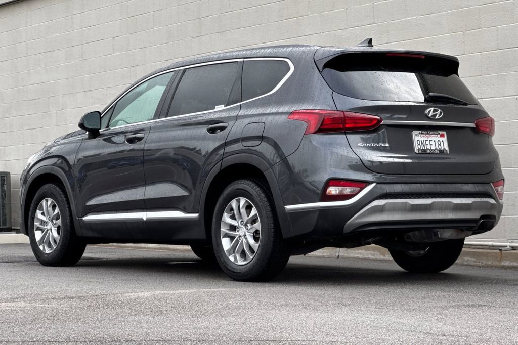 Used 2020 Hyundai Santa Fe SEL image 3