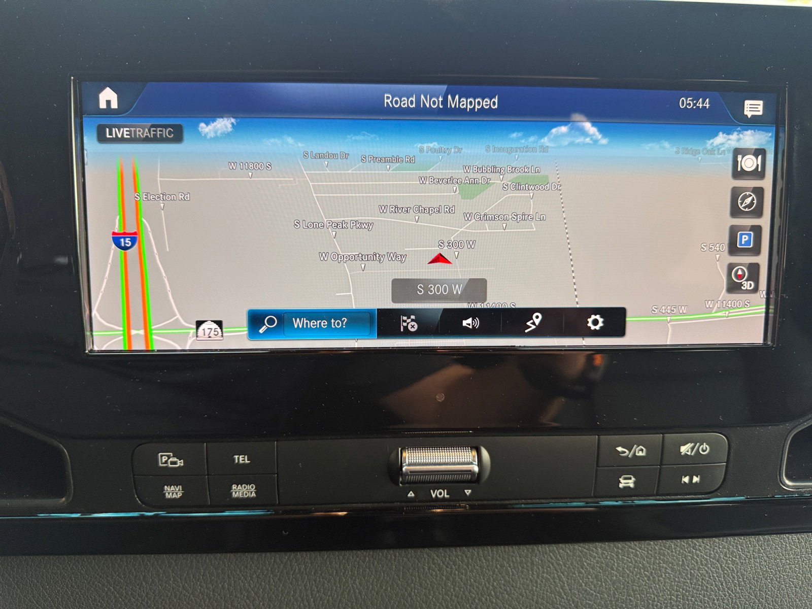 Used 2024 Mercedes-Benz Sprinter 144 Cargo image 13