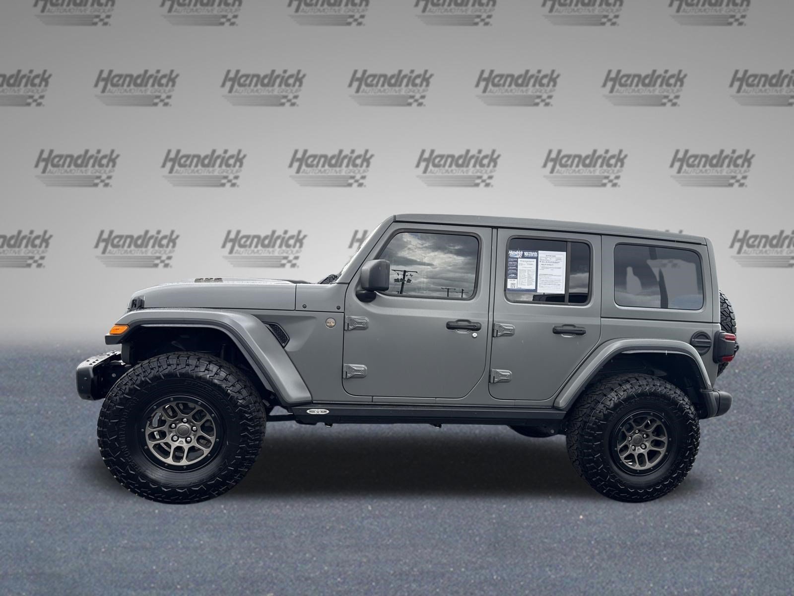 Used 2023 Jeep Wrangler Unlimited Rubicon 392 w/ Xtreme Recon 35" Tire Package AWD/4WD image 6