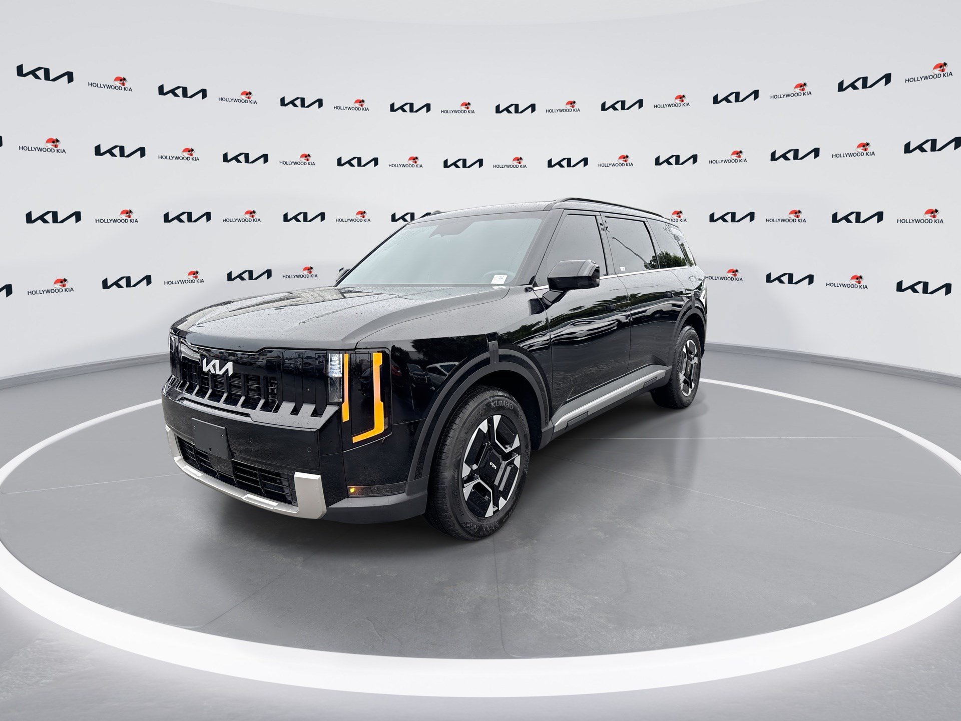 Used 2027 Kia Telluride EX w/ Towing Package FWD image 4