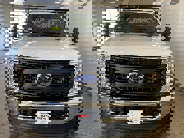 Used 2022 Ford F550 4x4 Regular Cab Super Duty image 3