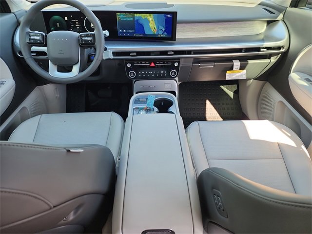 New 2026 Hyundai Ioniq 9 SEL image 11