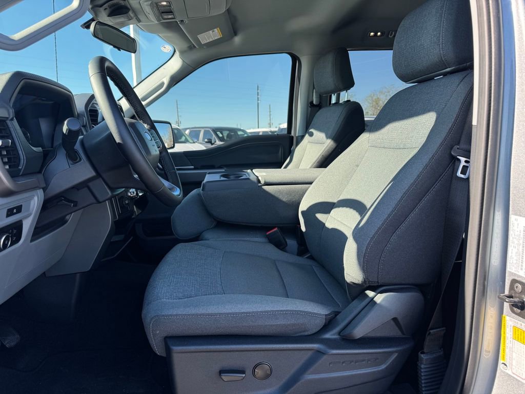 Used 2025 Ford F150 XLT w/ Equipment Group 301A Standard image 12