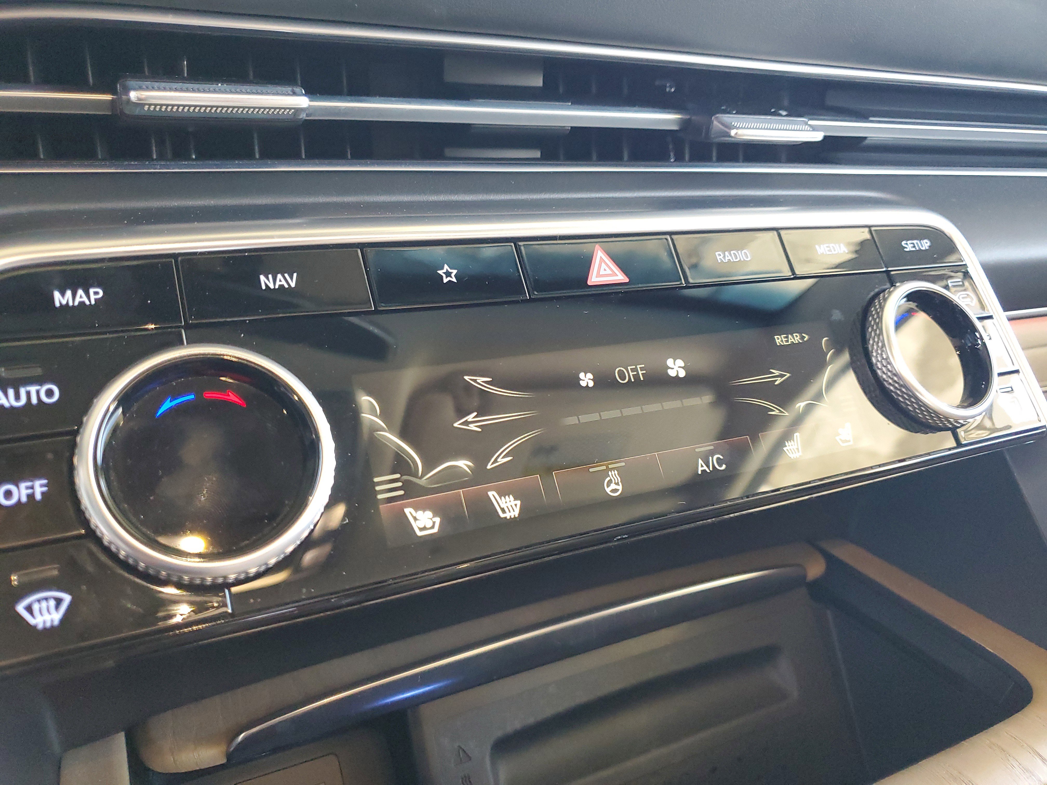 Used 2024 Genesis GV80 3.5T AWD/4WD image 27