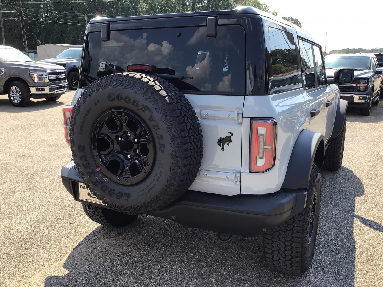 New 2026 Ford Bronco Badlands AWD/4WD image 11