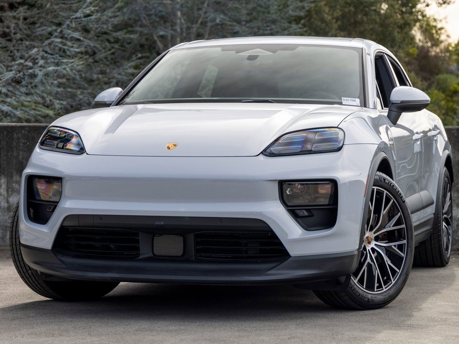 New 2025 Porsche Macan Electric RWD image 1
