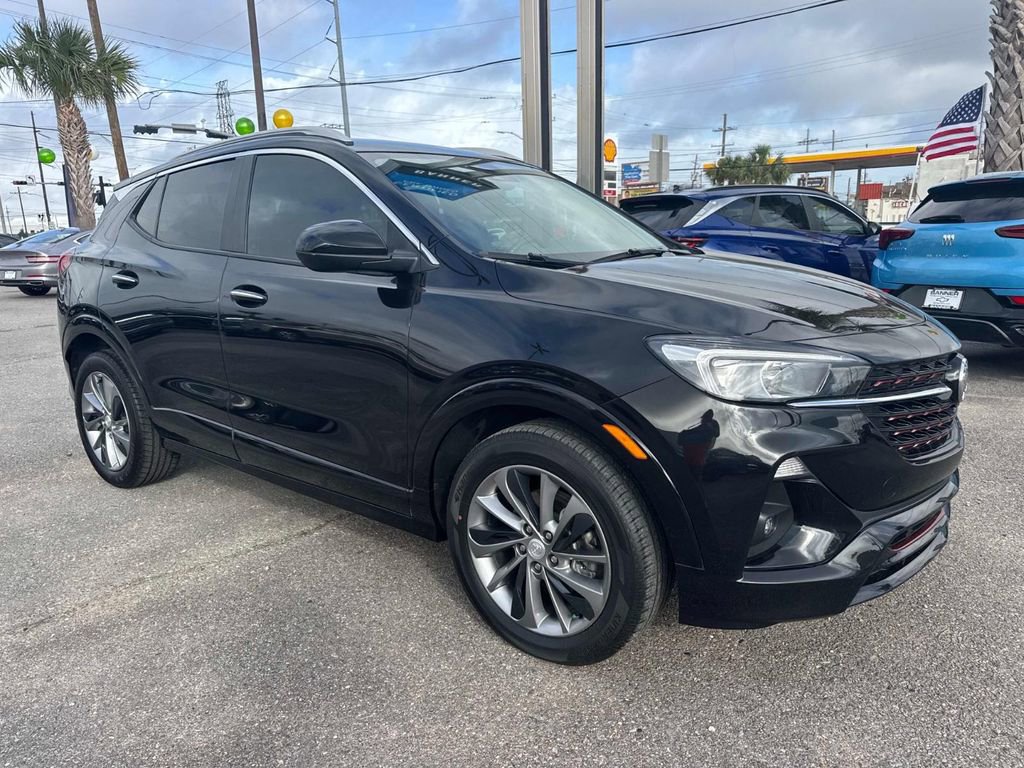 Certified 2023 Buick Encore GX Select w/ Sport Touring Package FWD image 1