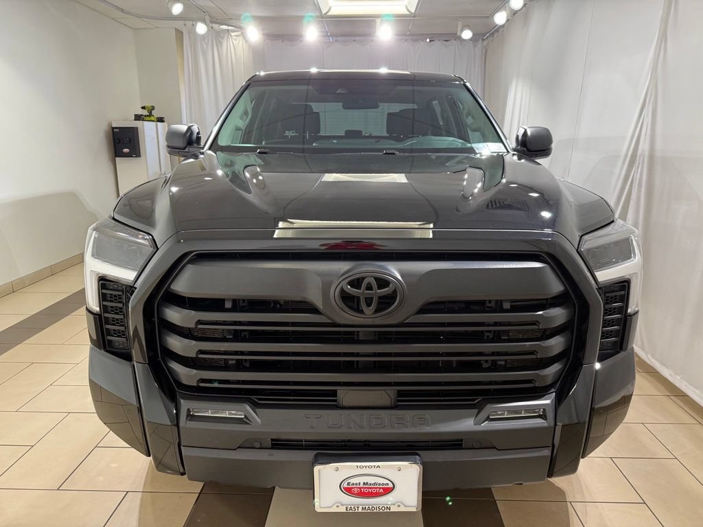 Used 2024 Toyota Tundra SR5 w/ SR5 Convenience Package AWD/4WD image 8