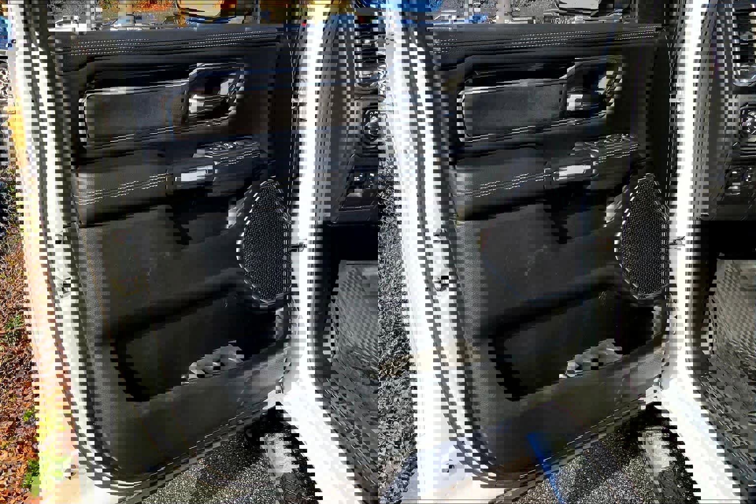 Used 2021 RAM 1500 Laramie w/ Sport Appearance Package image 19