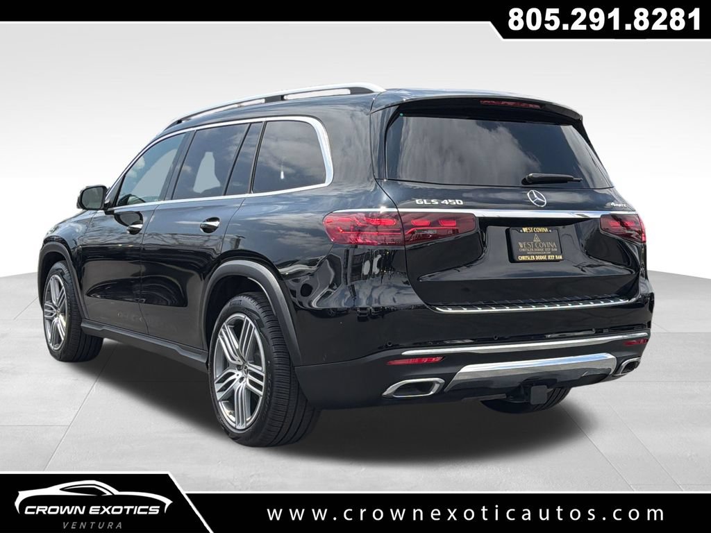 Used 2025 Mercedes-Benz GLS 450 4MATIC image 5