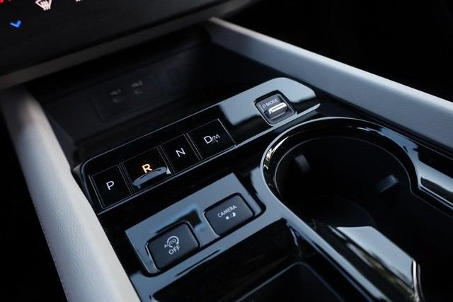 Certified 2025 Nissan Murano SL AWD/4WD image 19