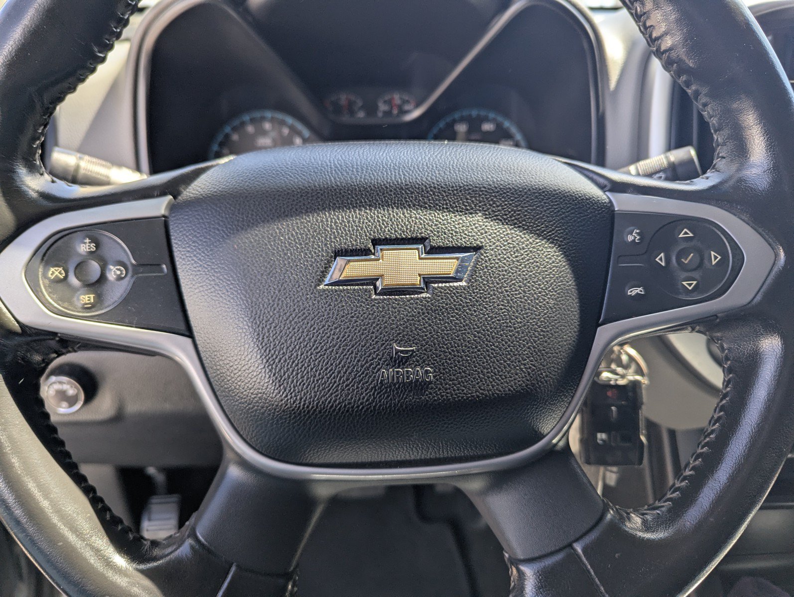 Used 2018 Chevrolet Colorado LT RWD image 11