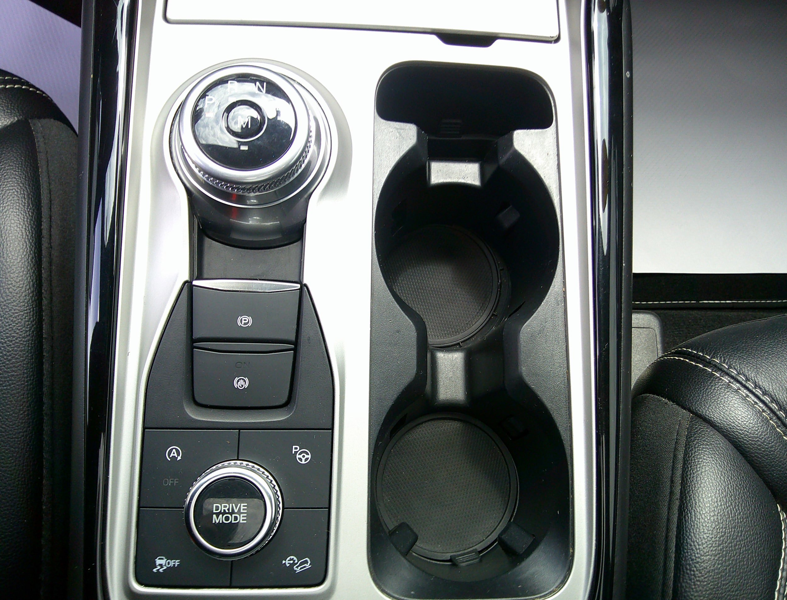 Used 2022 Ford Explorer ST w/ Equipment Group 401A AWD/4WD image 19
