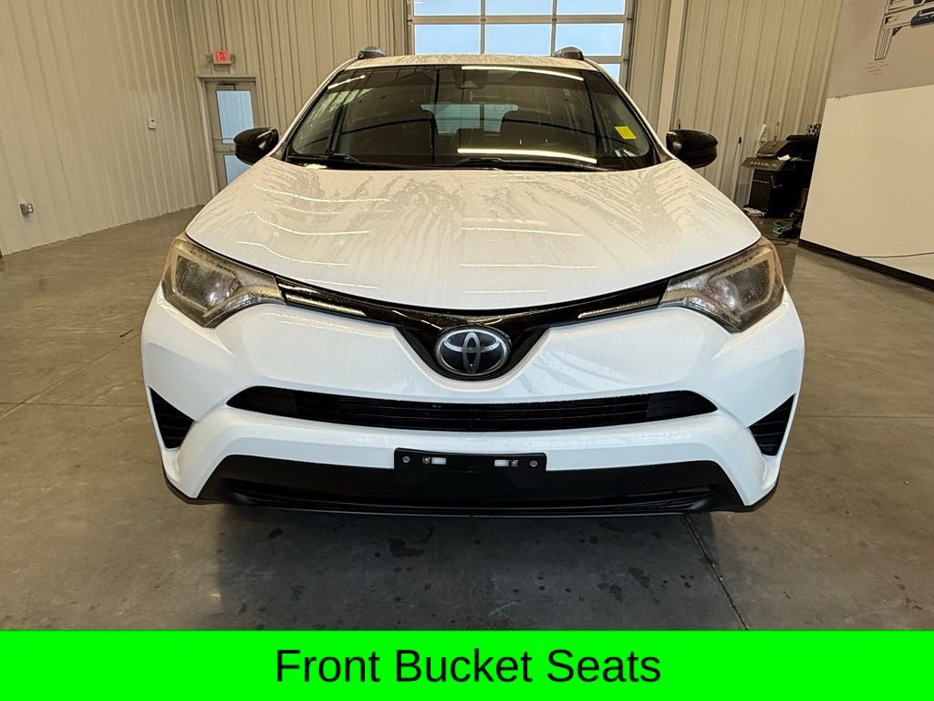 Used 2018 Toyota RAV4 LE image 11