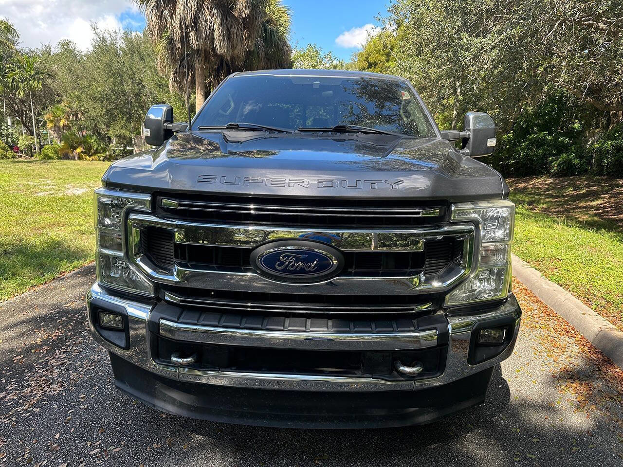 Used 2021 Ford F250 XLT w/ XLT Premium Package image 2