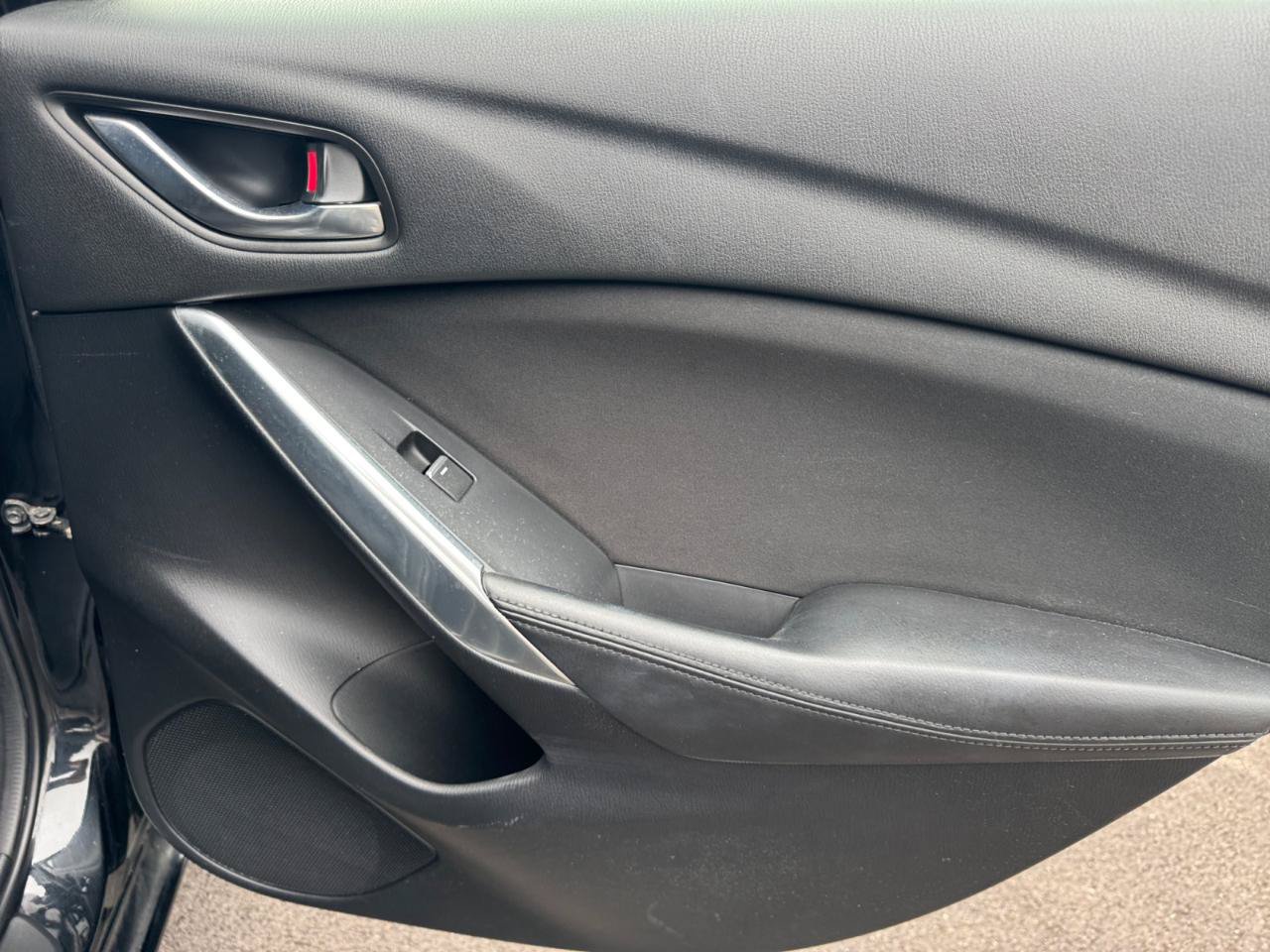 Used 2016 MAZDA MAZDA6 Sport FWD image 23