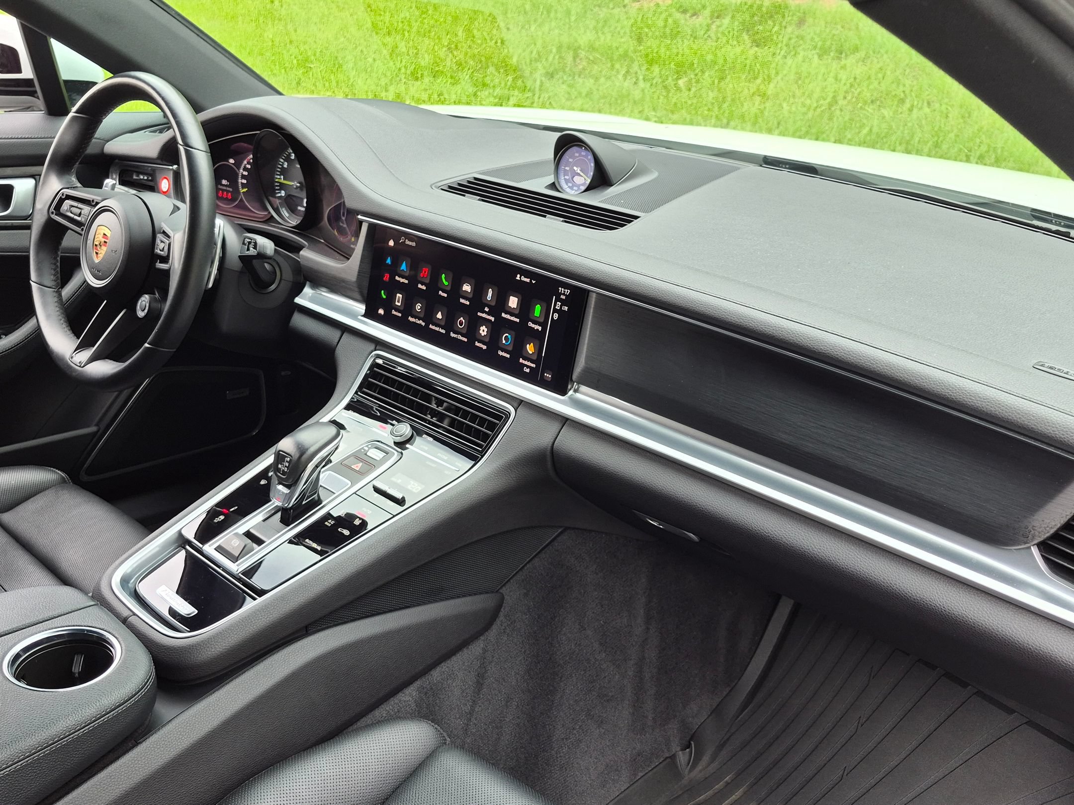 Certified 2023 Porsche Panamera 4 Platinum Edition w/ Assistance Package AWD/4WD image 27