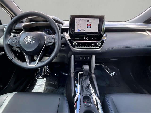 Used 2025 Toyota Corolla Cross AWD Hybrid w/ Convenience Package image 16