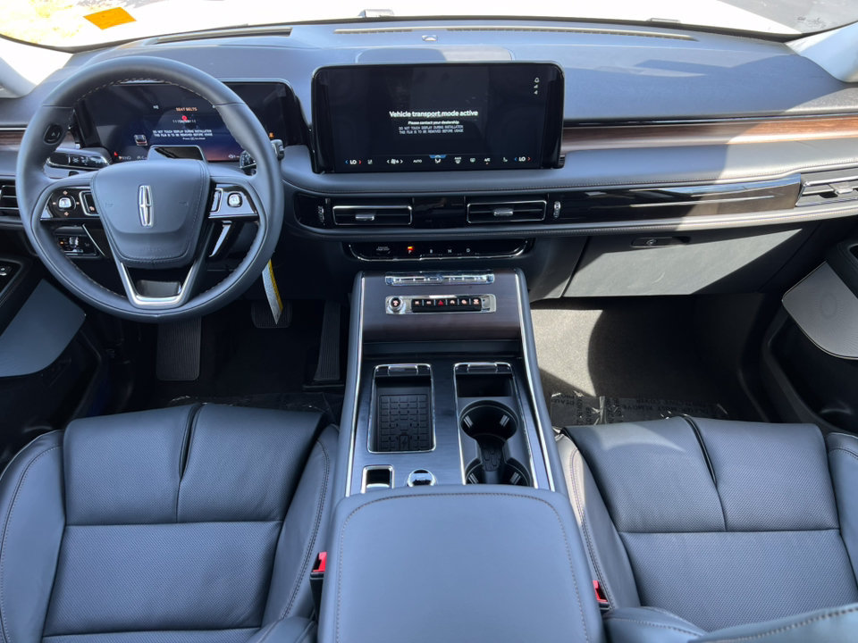 New 2027 Lincoln Aviator Reserve AWD/4WD image 3