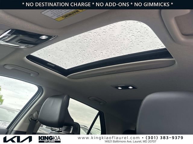 Used 2025 Kia Niro EX Touring FWD image 20