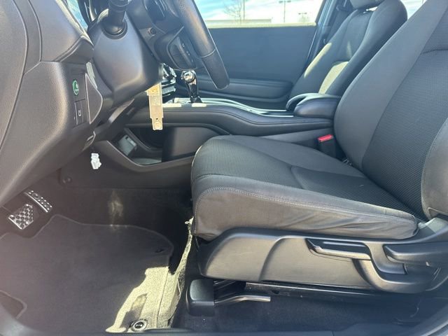 Used 2022 Honda HR-V Sport image 24