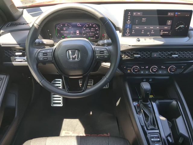 Used 2025 Honda Accord Sport image 14