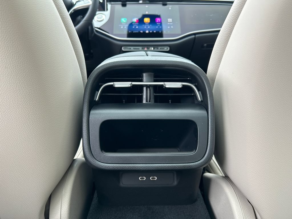 New 2026 Mercedes-Benz E 350 4MATIC Sedan image 27