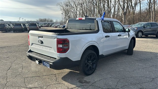 Certified 2025 Ford Maverick XLT w/ XLT Luxury Package image 3