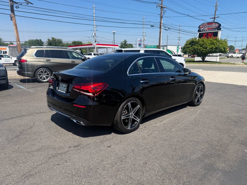 Used 2019 Mercedes-Benz A 220 image 8