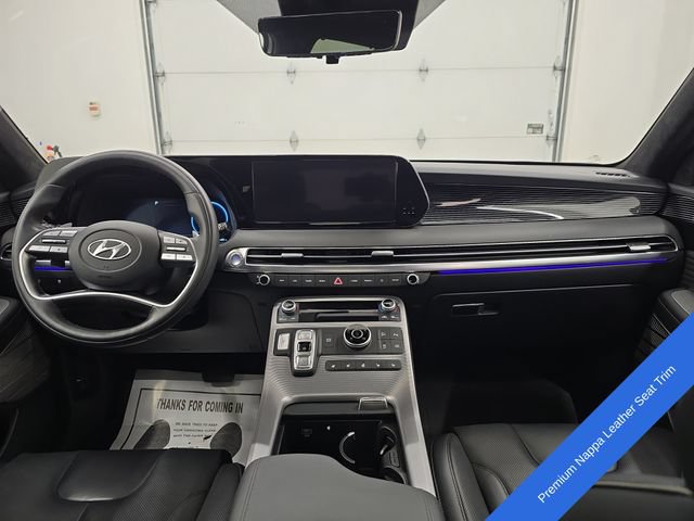 Used 2025 Hyundai Palisade Calligraphy AWD/4WD image 14