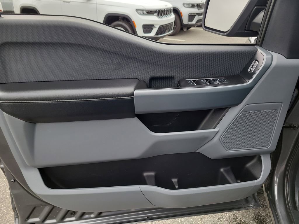 Used 2023 Ford F150 XLT image 13