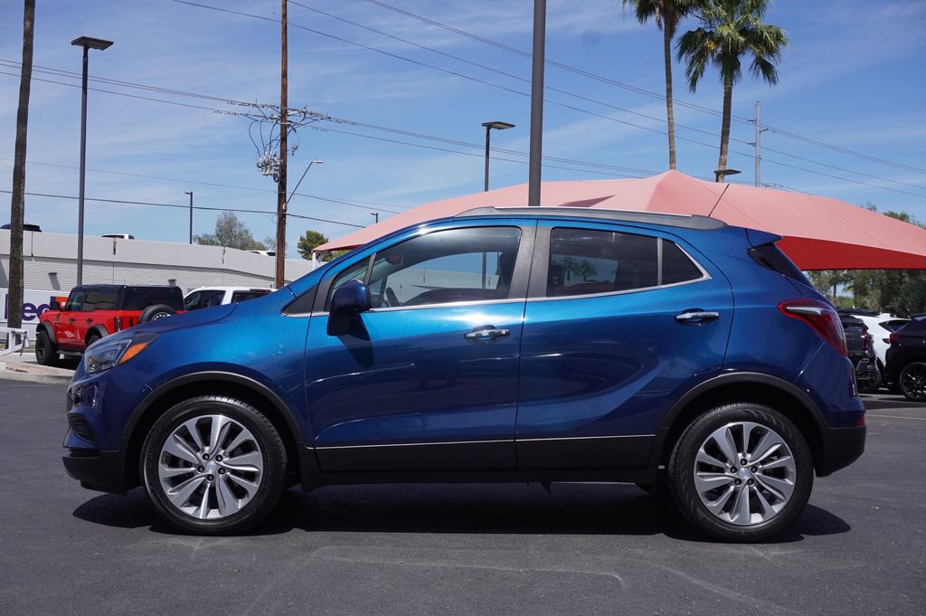 Used 2020 Buick Encore Preferred FWD image 2