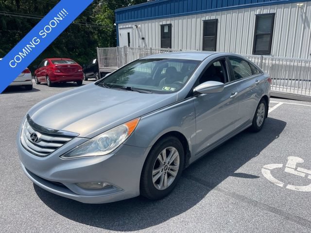 Used 2013 Hyundai Sonata GLS w/ Popular Equipment Pkg FWD image 1