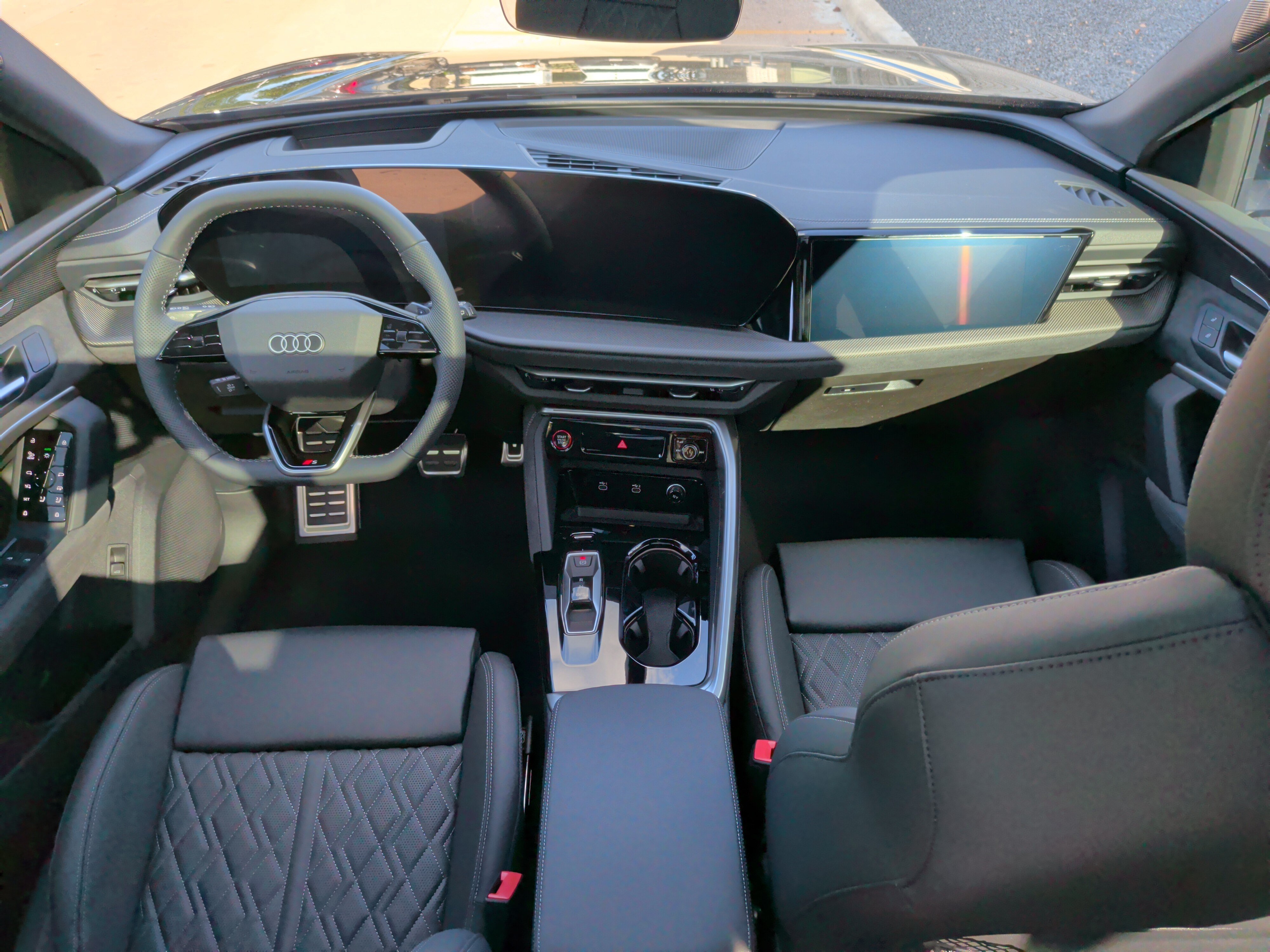 New 2026 Audi SQ5 Prestige AWD/4WD image 17