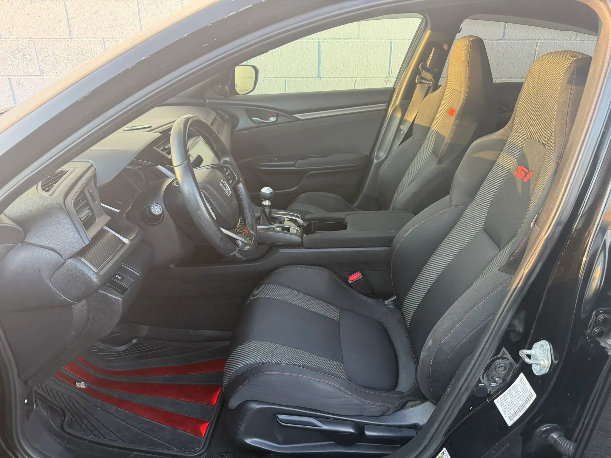 Used 2017 Honda Civic Si image 9