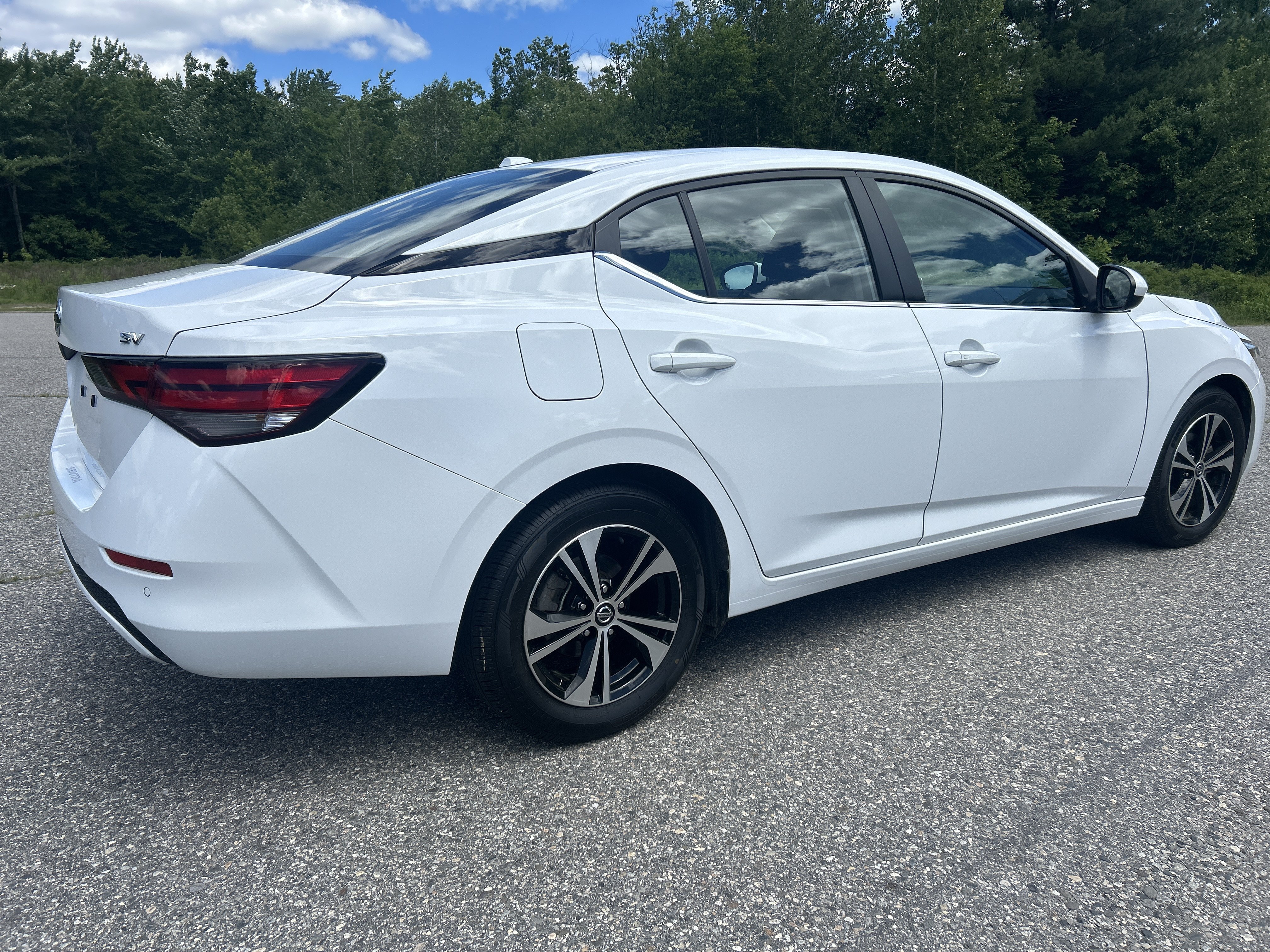 Certified 2023 Nissan Sentra SV FWD image 6