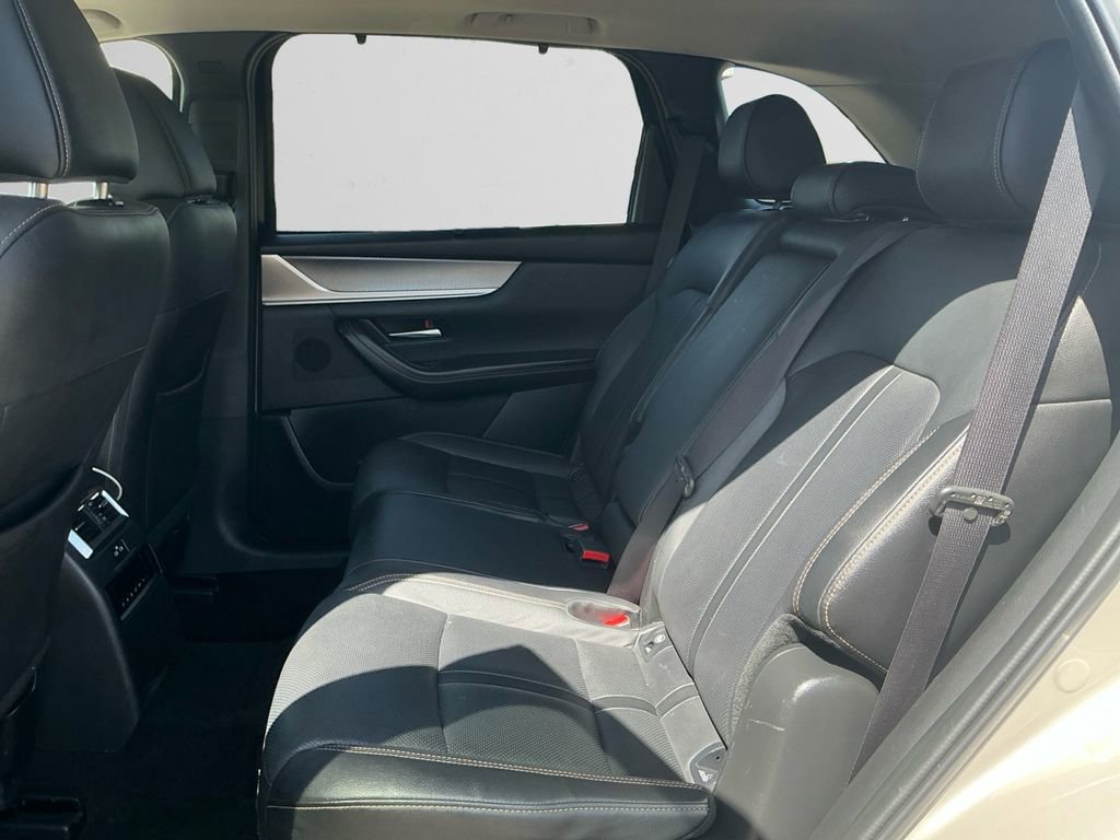 Used 2024 MAZDA CX-90 3.3 Turbo w/ Preferred Package image 13