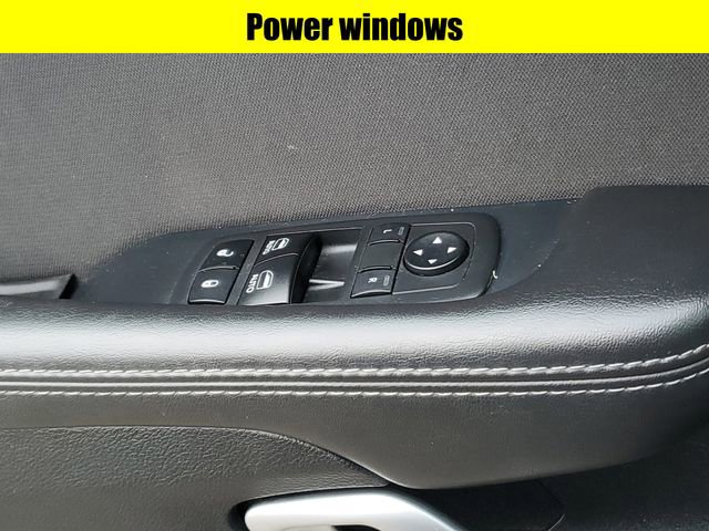 Used 2018 Dodge Challenger R/T w/ Blacktop Package image 21