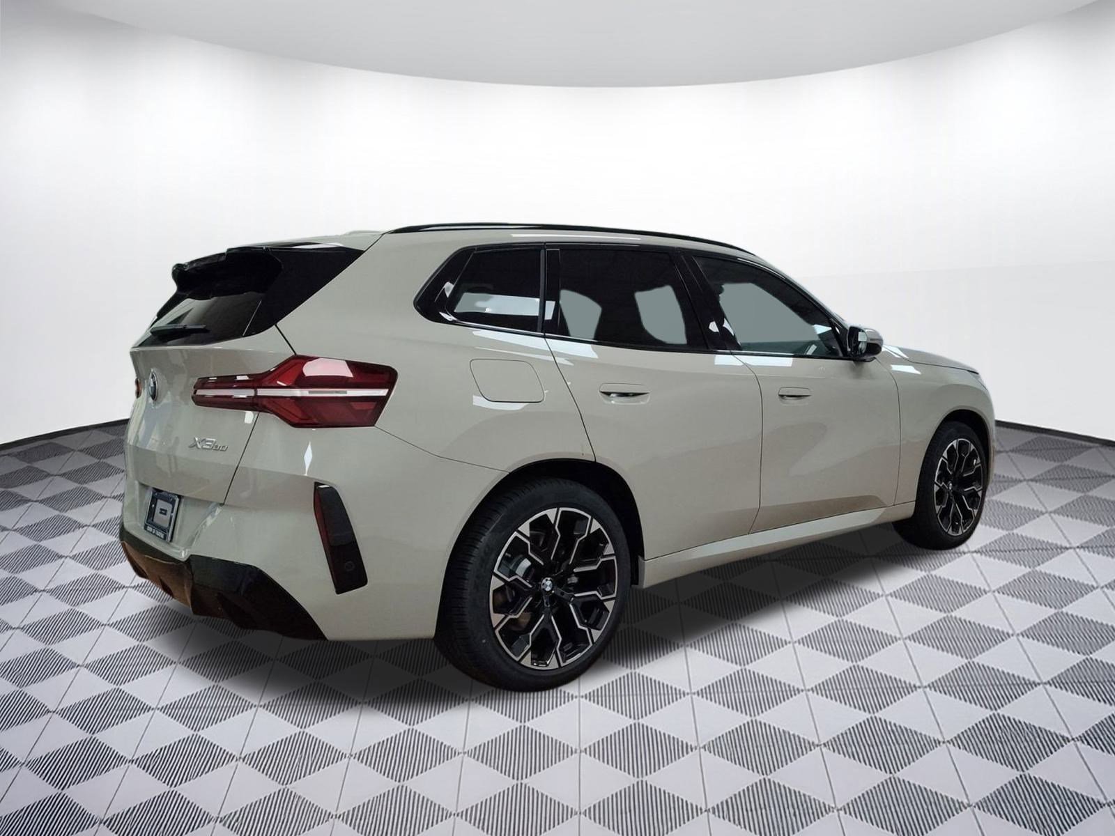 Used 2026 BMW X3 xDrive30 w/ Premium Package image 8