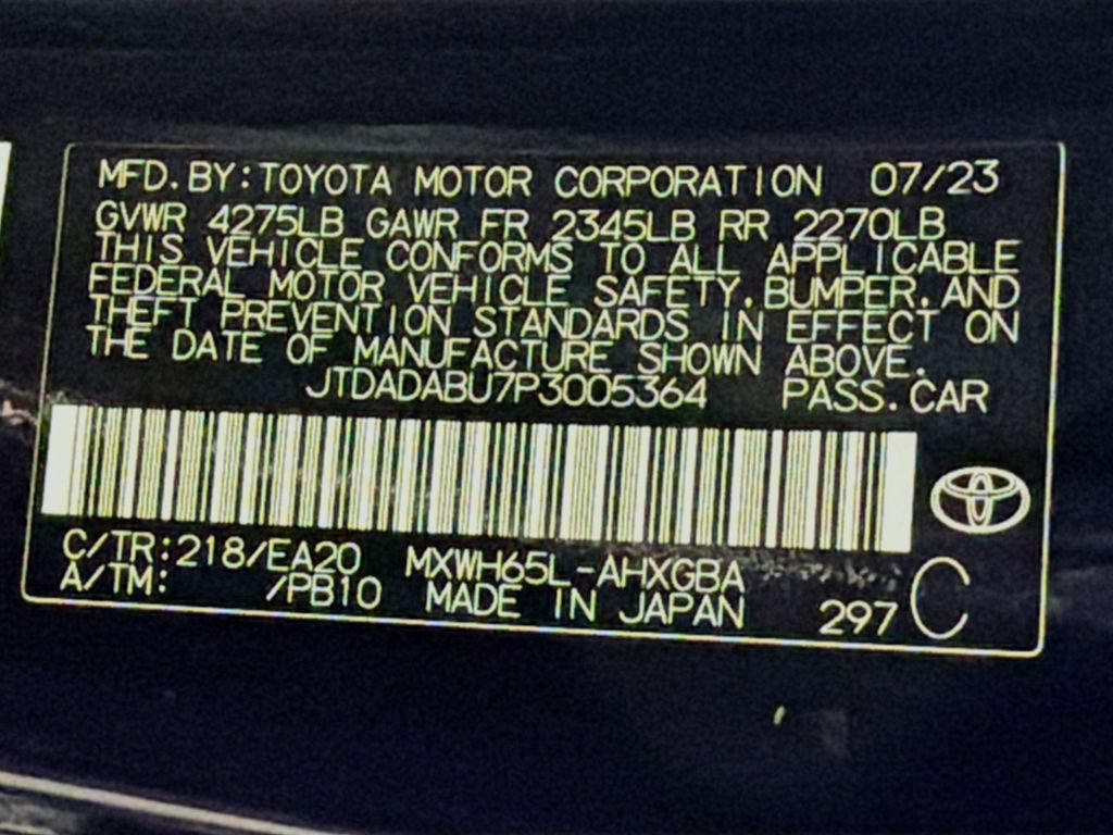 Used 2023 Toyota Prius XLE AWD/4WD image 28