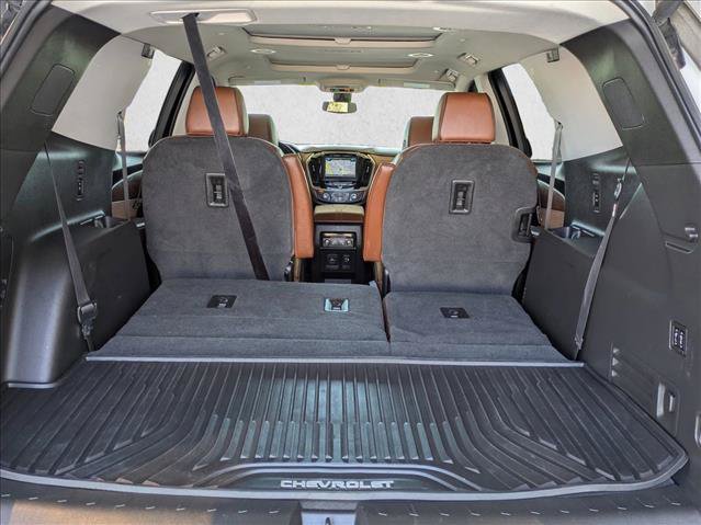 Used 2019 Chevrolet Traverse High Country w/ LPO, 'HIT The Road' Package AWD/4WD image 5