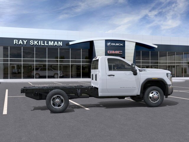 New 2026 GMC Sierra 3500 Pro w/ Convenience Package AWD/4WD image 5