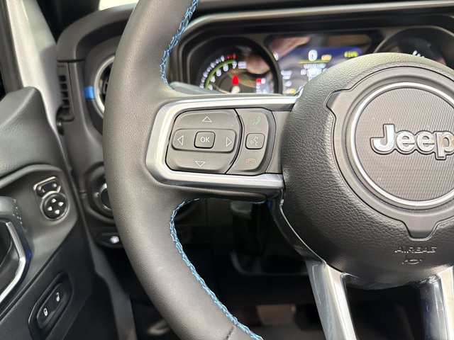 Used 2024 Jeep Wrangler High Altitude image 17