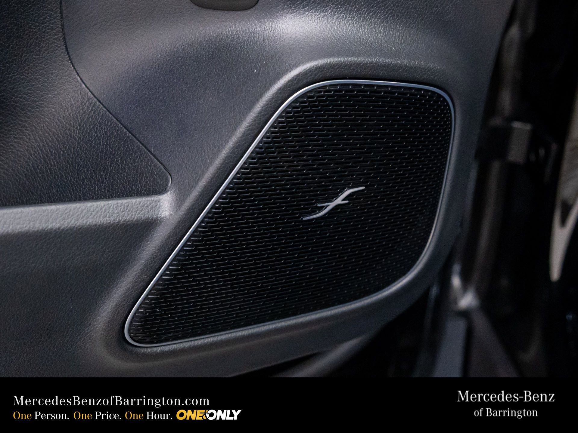 New 2026 Mercedes-Benz GLB 35 AMG 4MATIC image 17