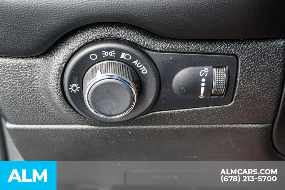 Used 2025 Dodge Durango GT RWD image 48